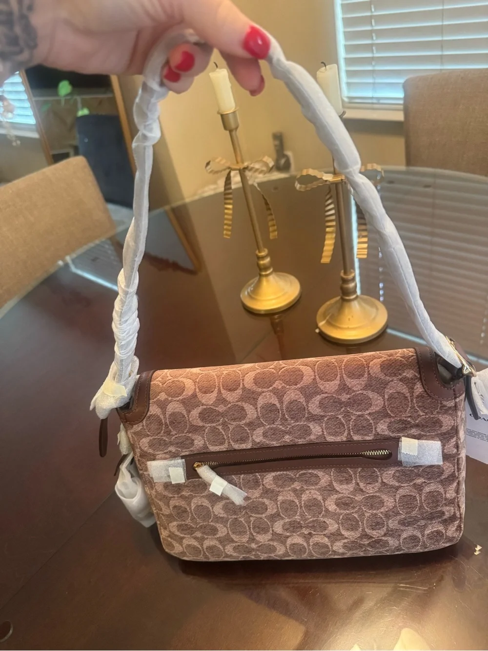 Coach compact shoulder